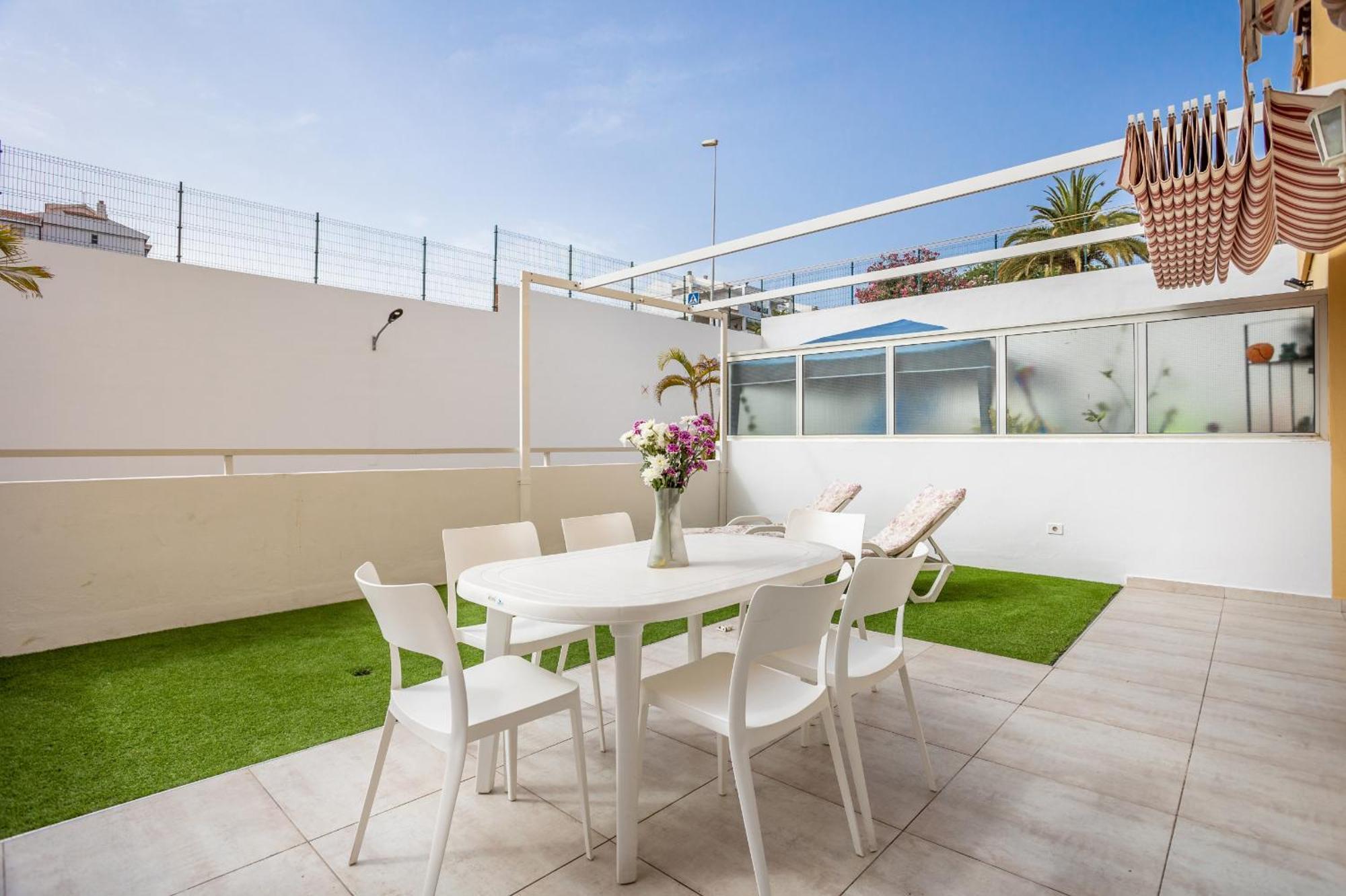 Family Home Near Ocean Los Cristianos Lovetenerife 아로나 외부 사진