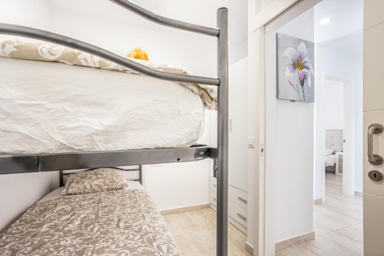 Family Home Near Ocean Los Cristianos Lovetenerife 아로나 외부 사진